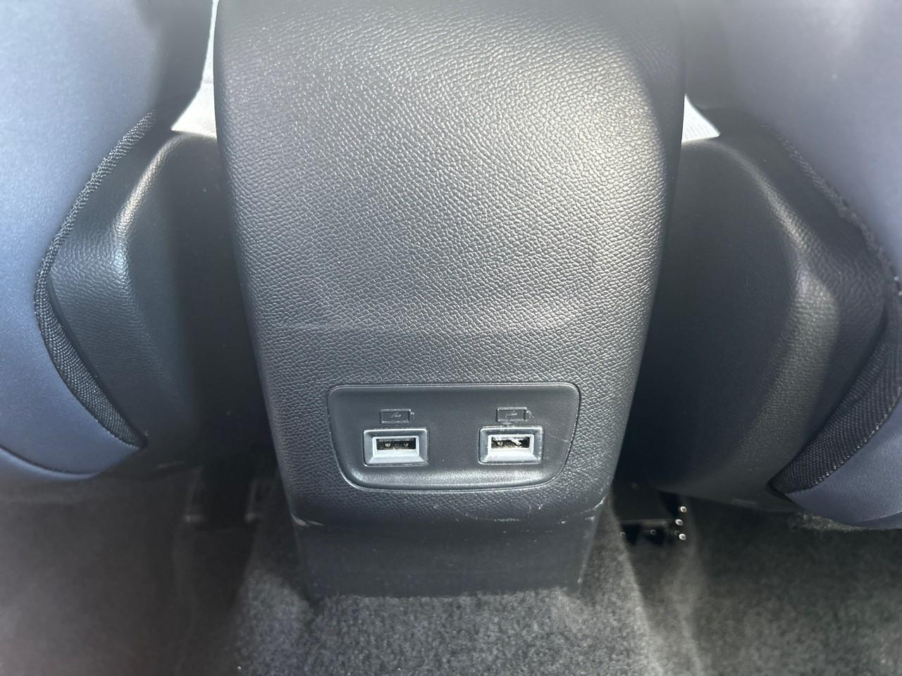 Peugeot 2008 1.2 puretech 130ch s&s allure — photo 13