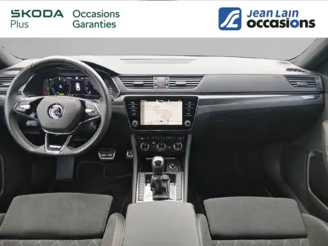 Skoda Superb combi 1.4 tsi phev 218 ch dsg6 — photo 3