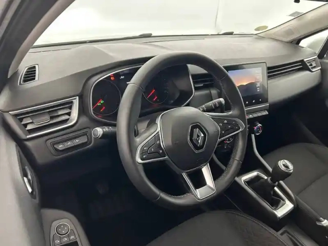 Renault Clio blue dci 85 — photo 71