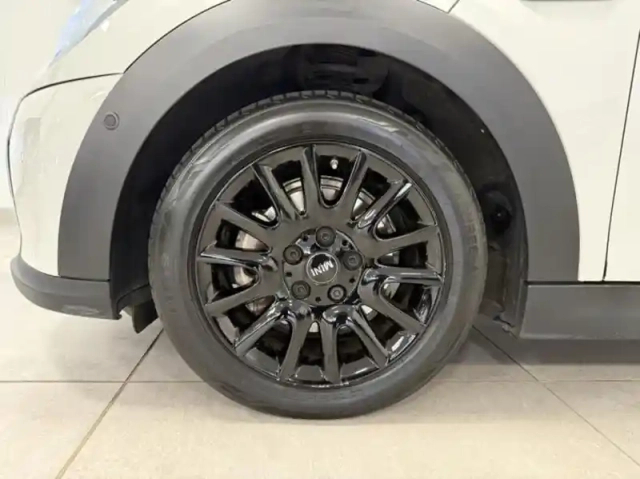 Mini Mini cooper 136ch edition premium plus bva7 — photo 9