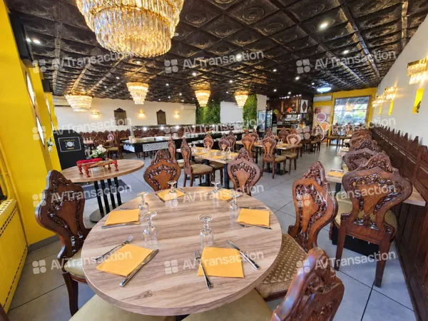 RESTAURANT DE 135M2 - 70 COUVERTS  FAIBLE LOYER - BON CA
