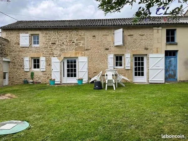 Immeuble 21 pièces 485 m²