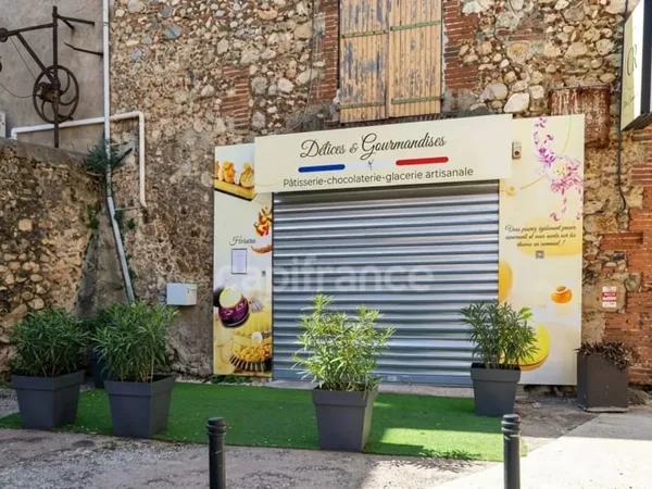 Local 2 pièces 49 m²