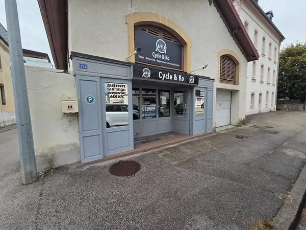 Local commercial 2 pièces 50 m²