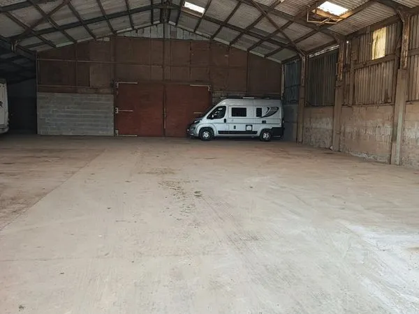 Stationnement Location La Martyre   30€