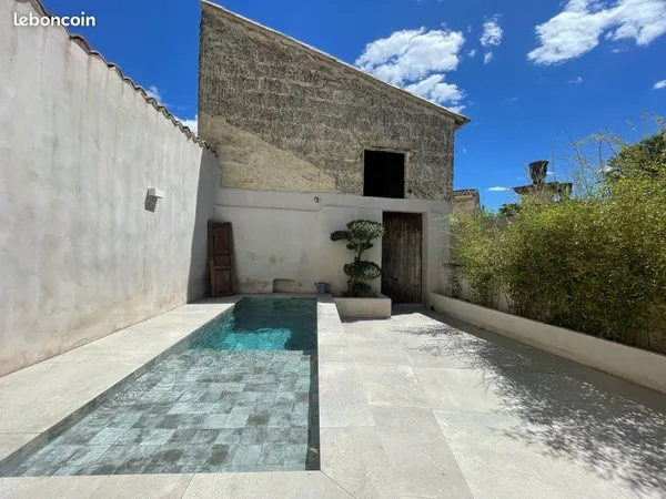 BAIL MOBILITÉ - Maison village 116m² meublée haut de gamme - Junas (30