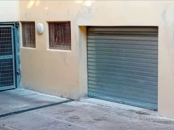Parking 13 m²