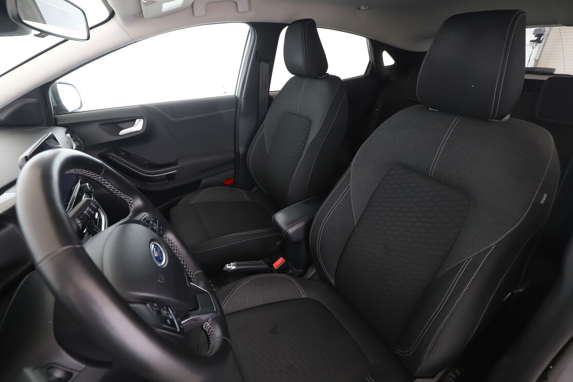 Ford Puma 1.0 EcoBoost mHEV Titanium — photo 9