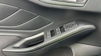 Ford Focus 1.0 EcoBoost 125ch Titanium — photo 16