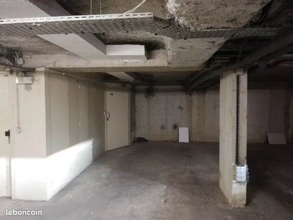 Parking sous-sol Versailles RD