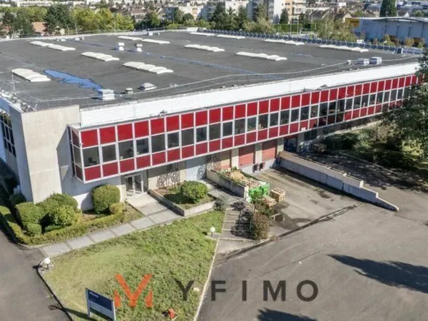 LOCAL D'ACTIVITE 4733 m² MAUREPAS