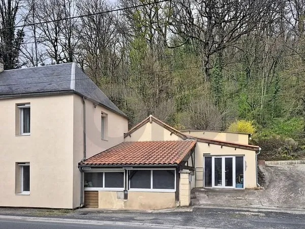 Maison 2 pièces 85 m²