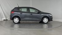 Dacia Sandero 1.0 TCe 90ch Confort CVT -22 — photo 4