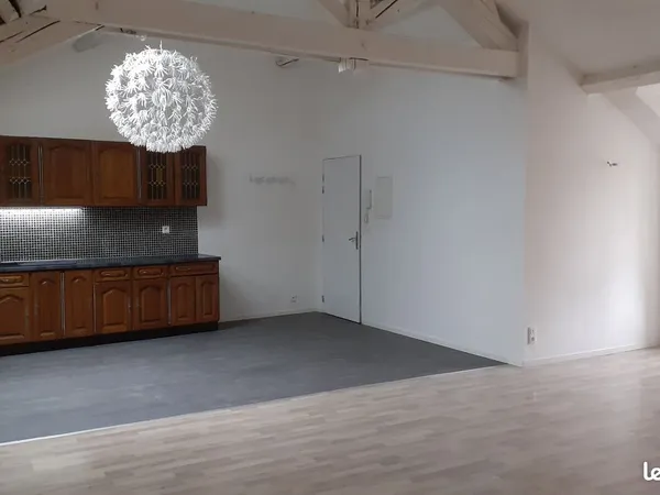 Bel appartement très lumineux type F3