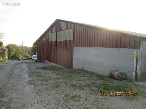 Local d’activité et entrepôt Vente Espeyroux 1p  100000€