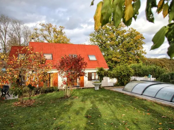 Maison traditionnelle sur sous sol total