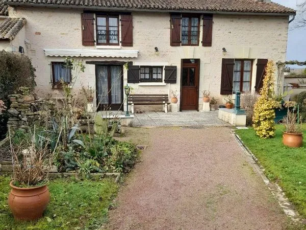 Maison 13 pièces 160 m²