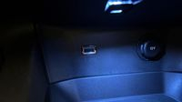 Peugeot 3008 1.5 BlueHDi 130ch E6.c Allure S&S 6cv — photo 30