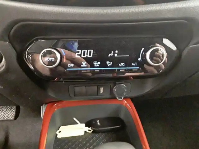 Toyota Aygo X 1.0 vvt-i 72 s-cvt — photo 45