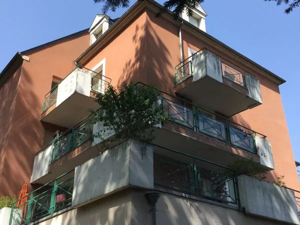 Appartement T3, très lumineux, au 4ème étage avec ascenseur dans résidence récente