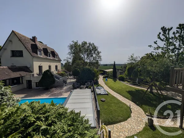 Maison 8 pièces 200 m²