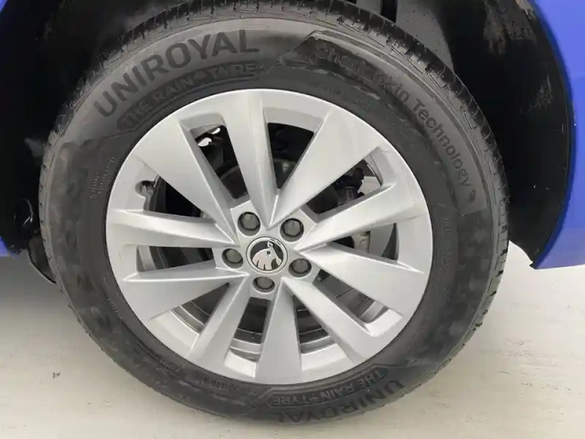 Skoda Kamiq 1.0 tsi evo 2 116 ch dsg7 — photo 19