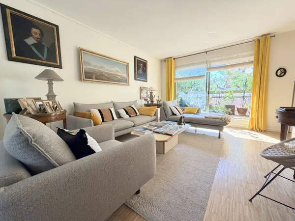 Appartement 4 pièces 105 m²