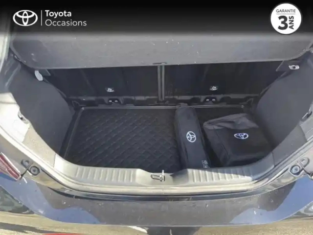 Toyota Aygo X 1.0 vvt-i 72ch design my24 — photo 10