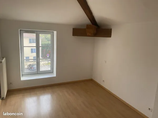 Loue appartement T3 67 m²