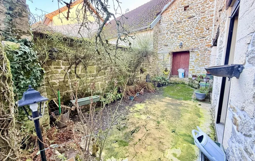 Photo 16
