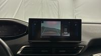 Peugeot 3008 1.2 PureTech 130ch S&S Allure Pack — photo 29
