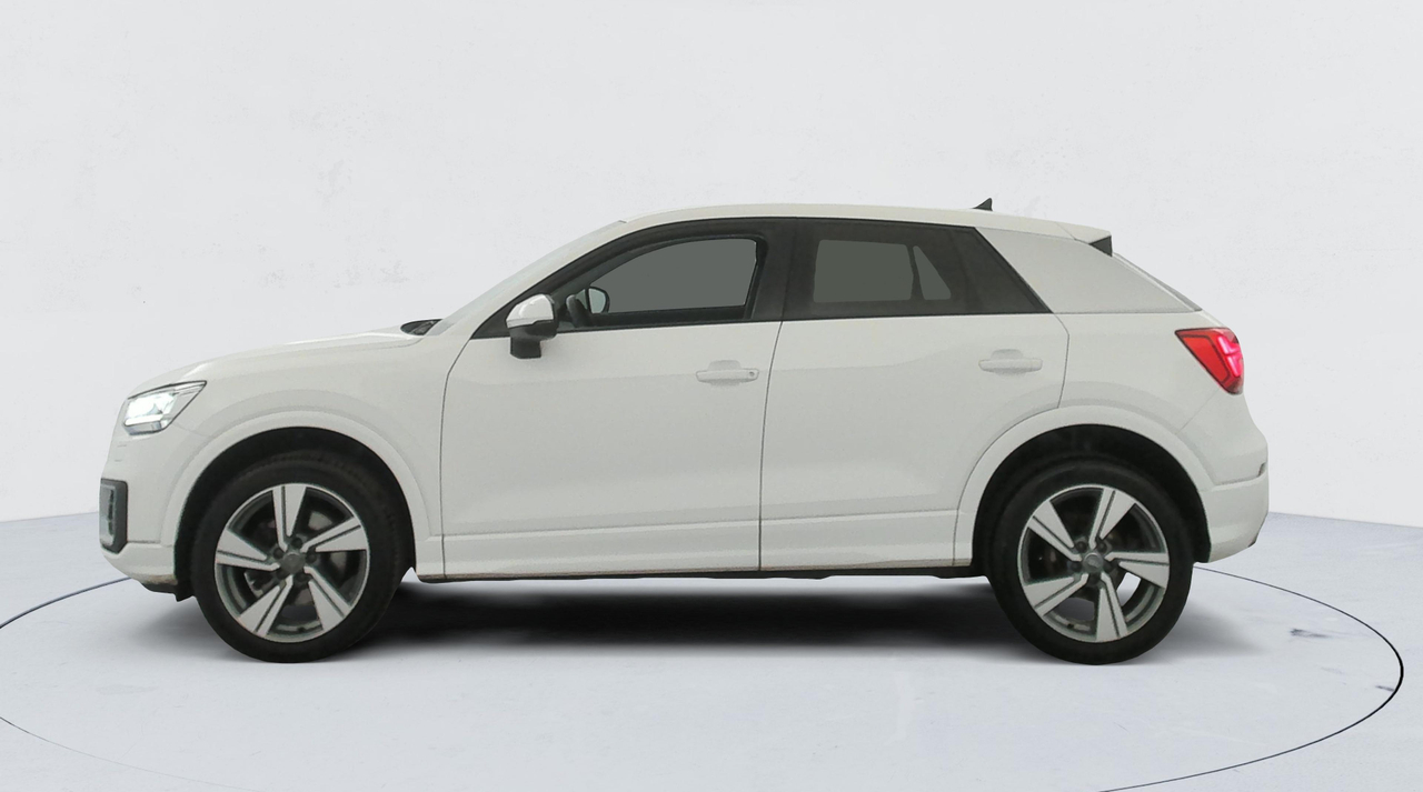Audi Q2 — photo 2