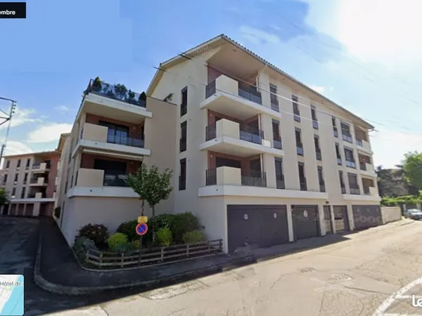 Part. Loue T2 St Colombe 69560