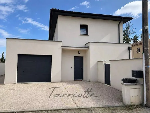 Villa 5 pièces 131 m²