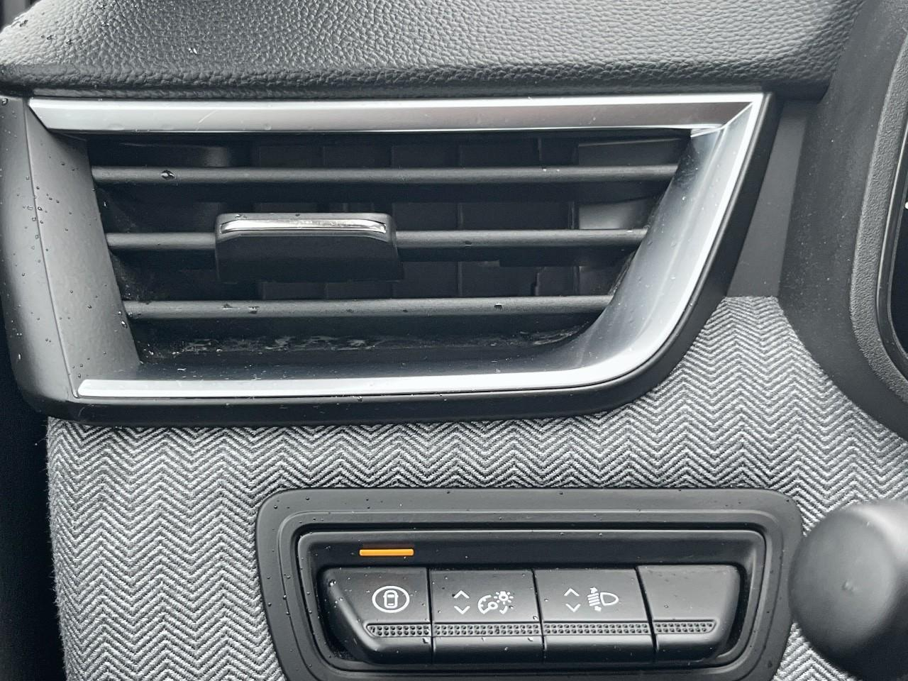 Renault Clio tce 90 ch gsr2 techno — photo 14