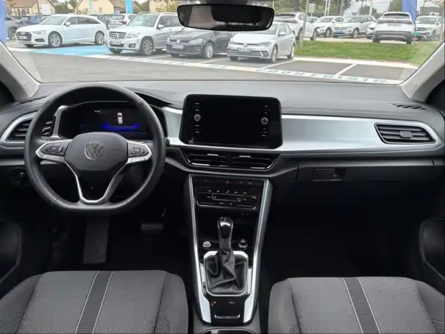 Volkswagen T-Roc 1.5 tsi evo2 150ch vw edition dsg7 — photo 12