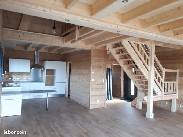 Location 850 euros