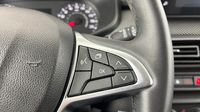 Dacia Sandero 1.0 SCe 65ch Confort — photo 24