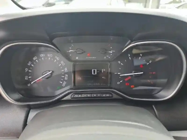 Citroën C3 Aircross puretech 130ch s&amp;s shine pack eat6 — photo 13