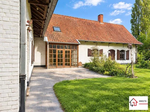 Maison de plain-pied 5 pièces 170 m²