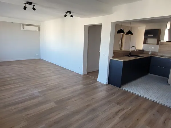 Lumineux F6 Centre Ville Pau