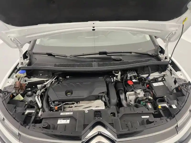 Citroën C5 Aircross hybride rechargeable 225 s&amp;s e-eat8 — photo 13