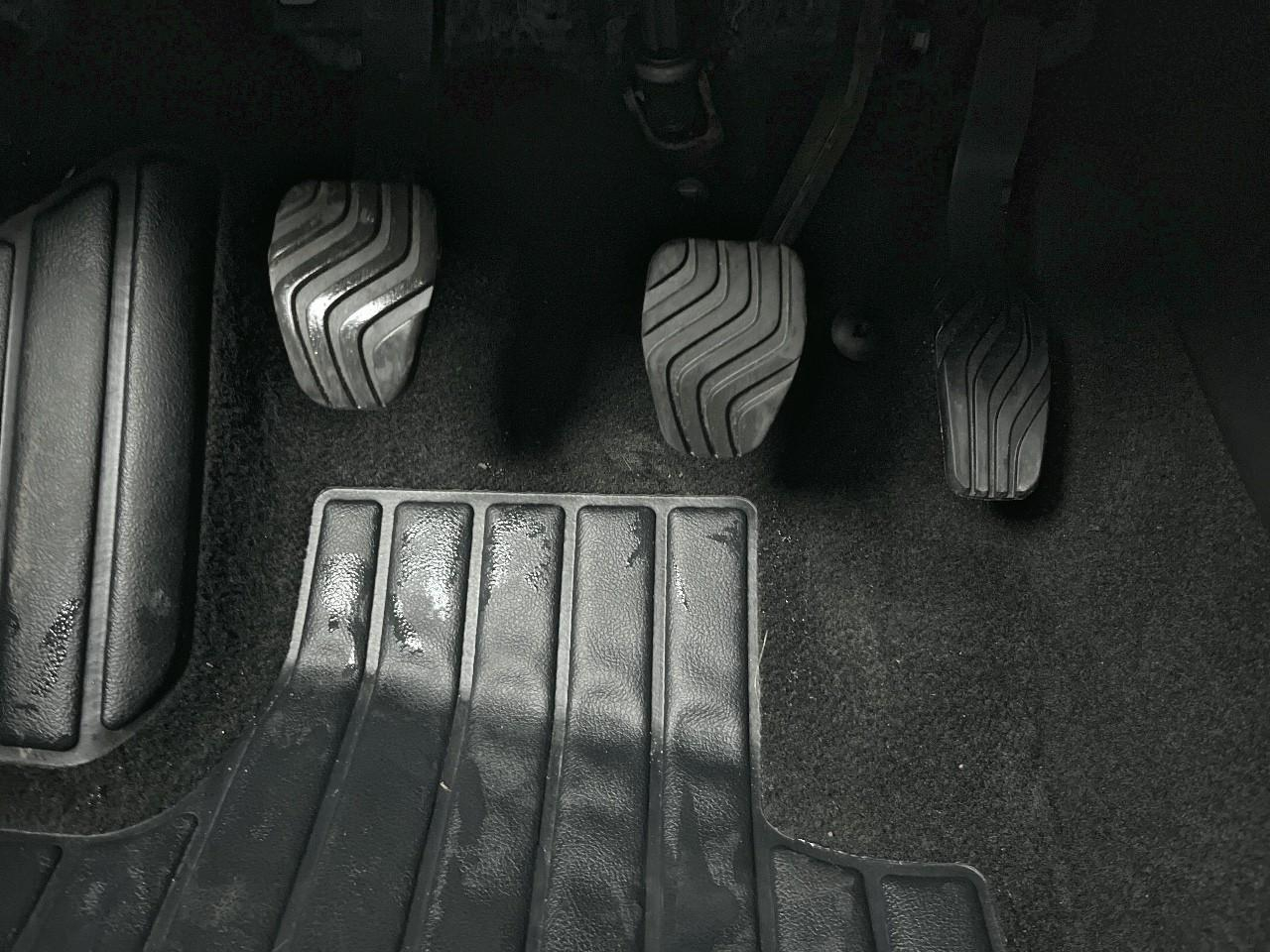 Renault Clio tce 90 ch gsr2 techno — photo 18