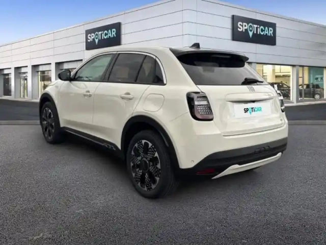 Fiat 600 e 156ch 54kwh la prima — photo 6