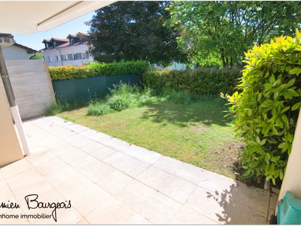 Bel appartement T3 de 75m2 au calme avec box fermé