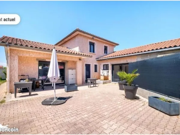 Maison 5 pièces 180 m²
