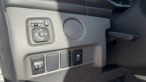 Mitsubishi L200 2.4 DI-D 181 4WD - Intense Connect – 2018 – 165157 km – Diesel – Boîte Manuelle — photo 7