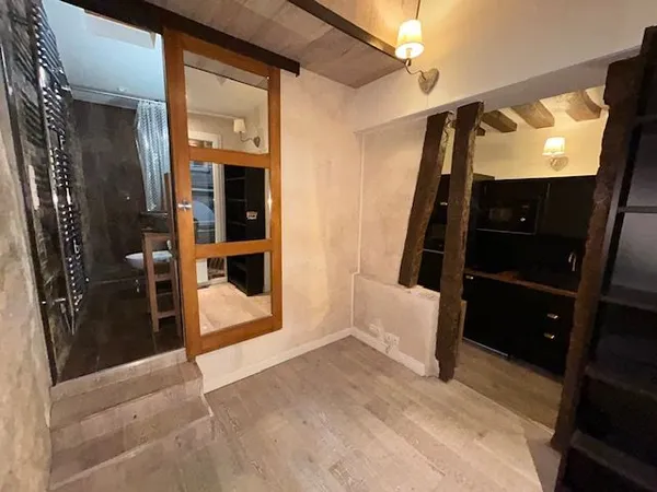 Studio de 12m2 à louer sur Paris 06