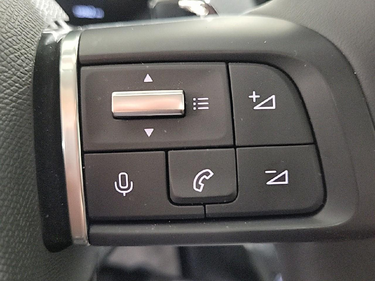 Citroën C4 X hybride 145 ch e-dcs6 max — photo 19