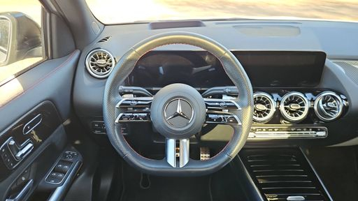 Mercedes Classe GLA 250e 218 EQ Power 8G-DCT - AMG Line – 2023 – 12821 km – Hybride rechargeable – Boîte Automatique — photo 55